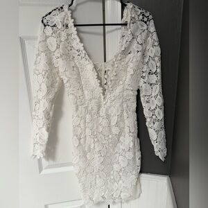 Elegant White Lace Dress